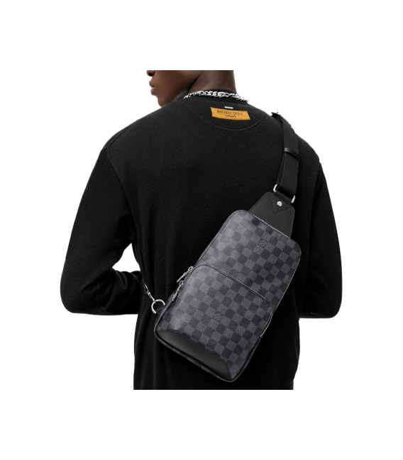 AVENUE SCHULTERTASCHE Louis Vuitton Bag Men MAN